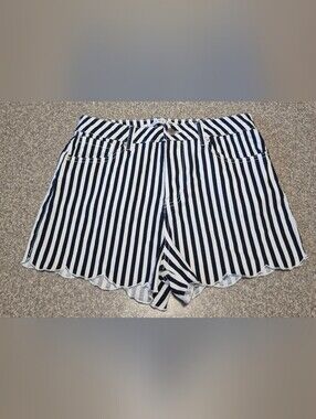 Womens Tinseltown Shorts Size 3
